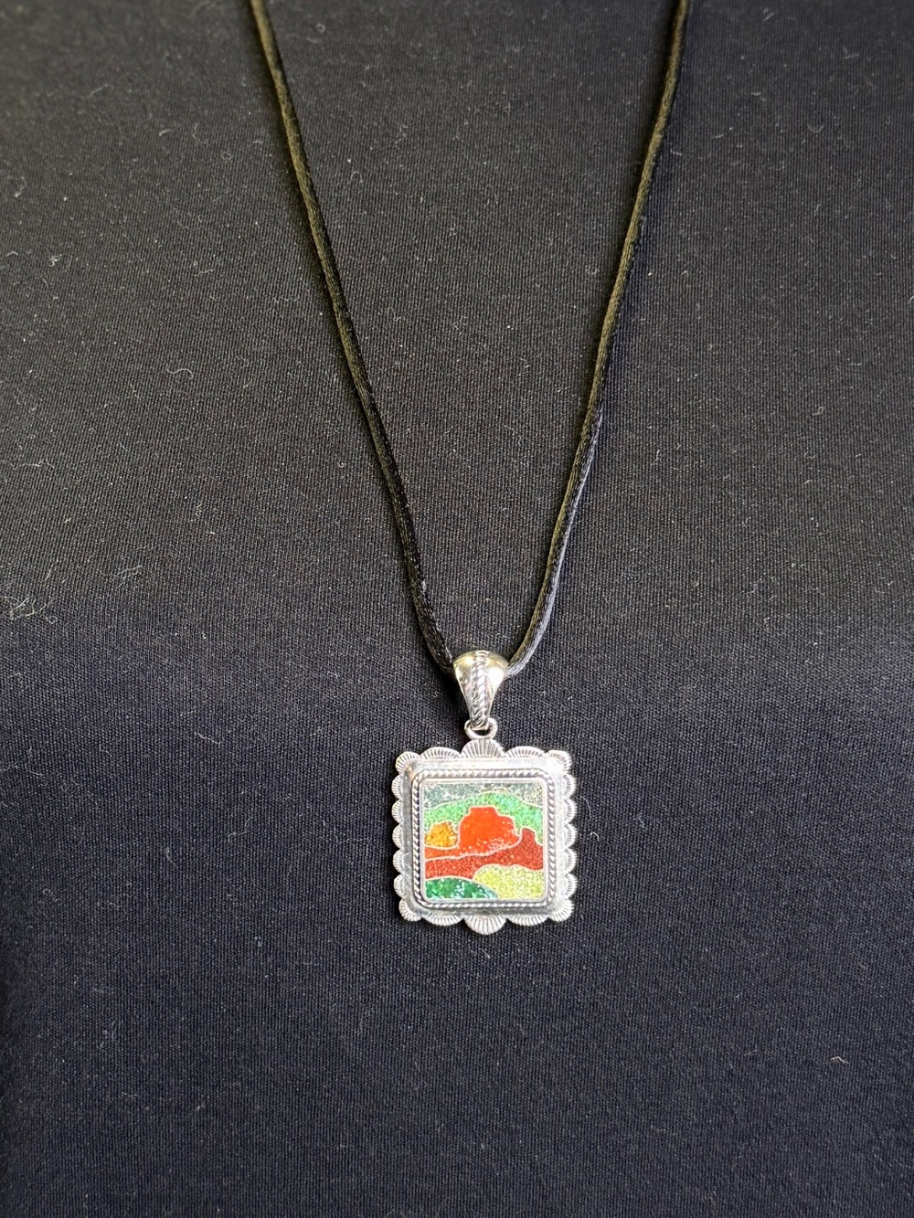 CAROLYN POLLACK RELIOS Sterling Silver Chip Multi-Stone Inlay Pendant Necklace